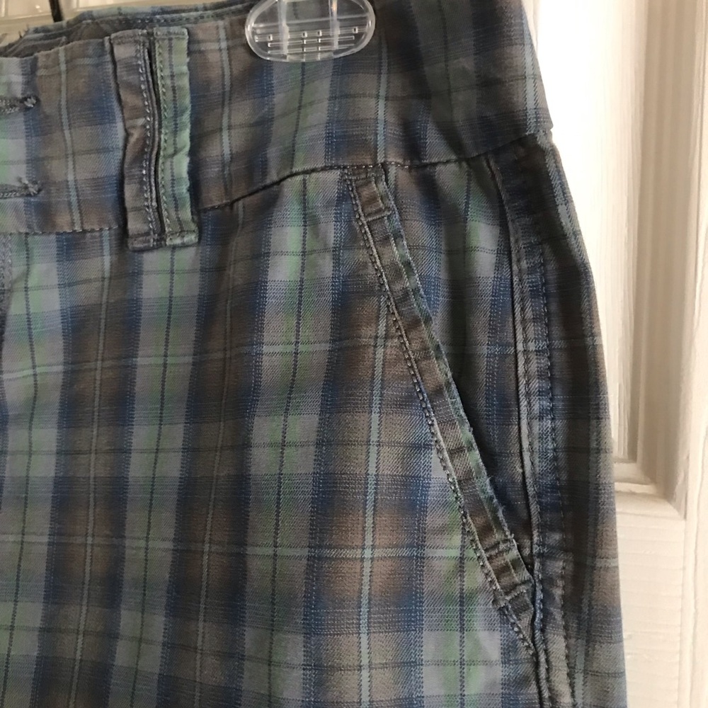 Abercrombie & Fitch Plaid Shorts Size 4 - Picture 4 of 8
